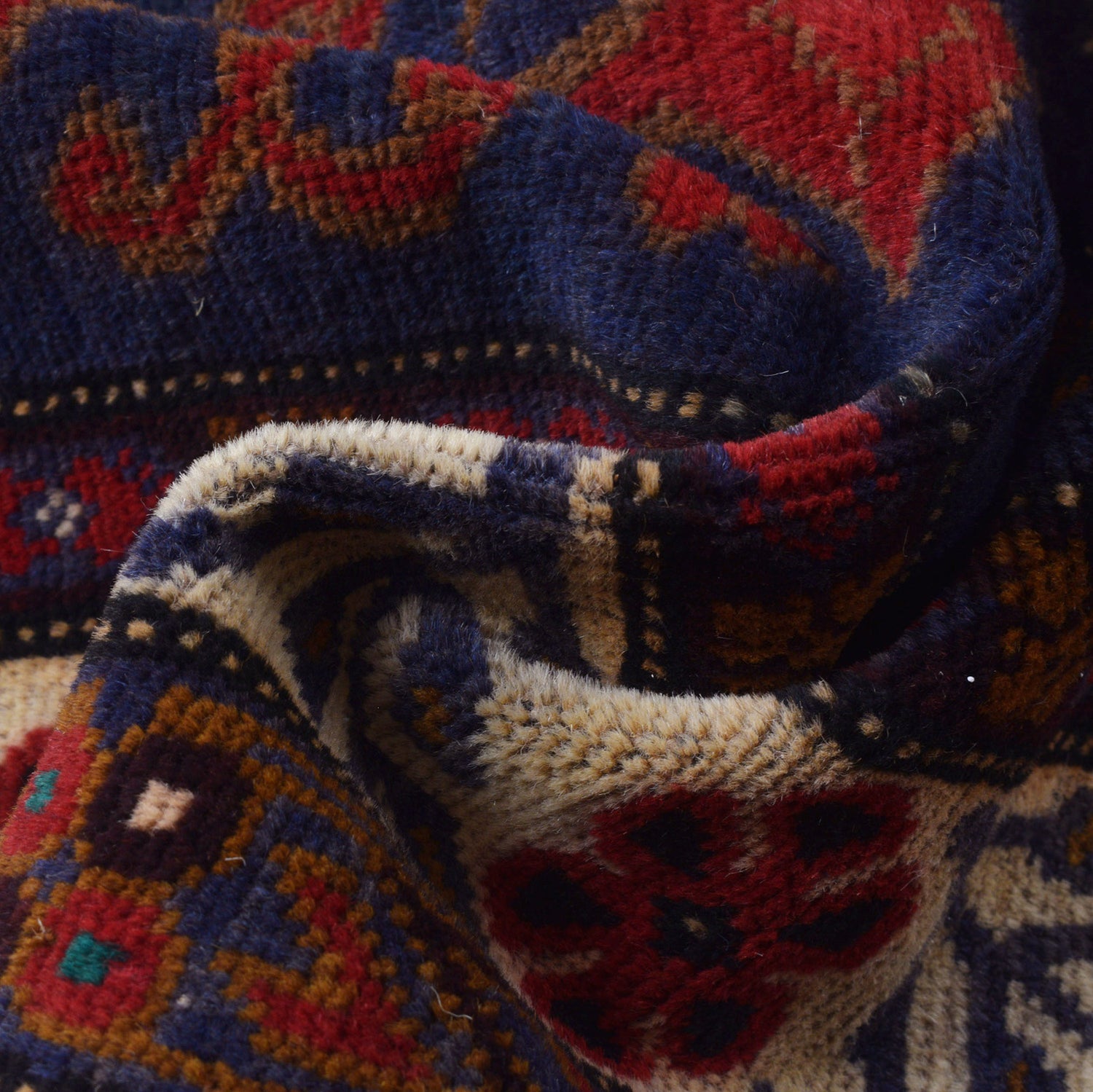 Tribal Baloch Rug 4' 0" x 7' 3" ft / 122 x 220 cm - No. B26778