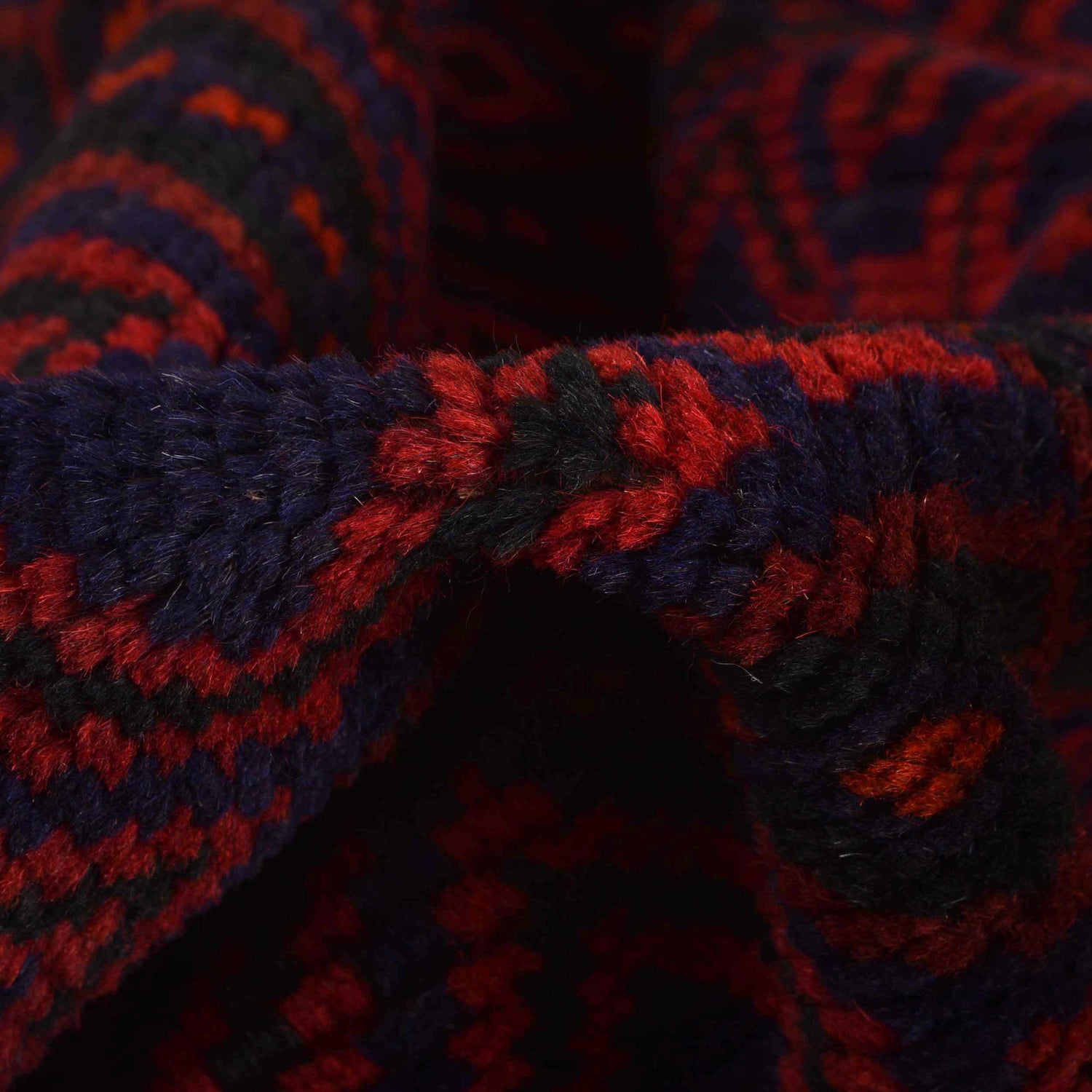 Tribal Baloch Rug 4' 0" x 6' 4" ft / 123 x 194 cm - No. B28044