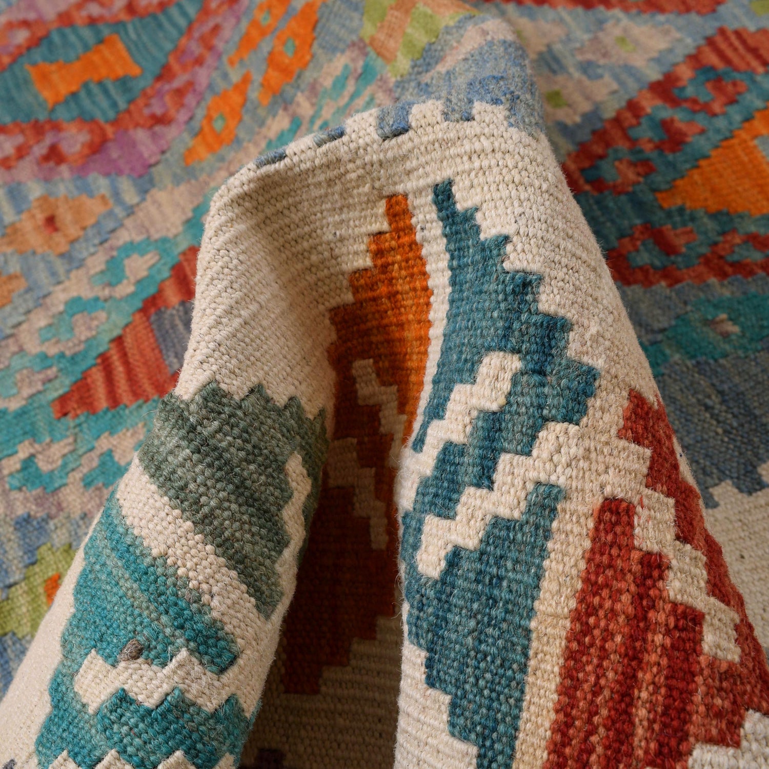 Hand Woven Wool Kelim 5' 9" x 7' 10" ft / 176 x 238 cm - No.  B29989