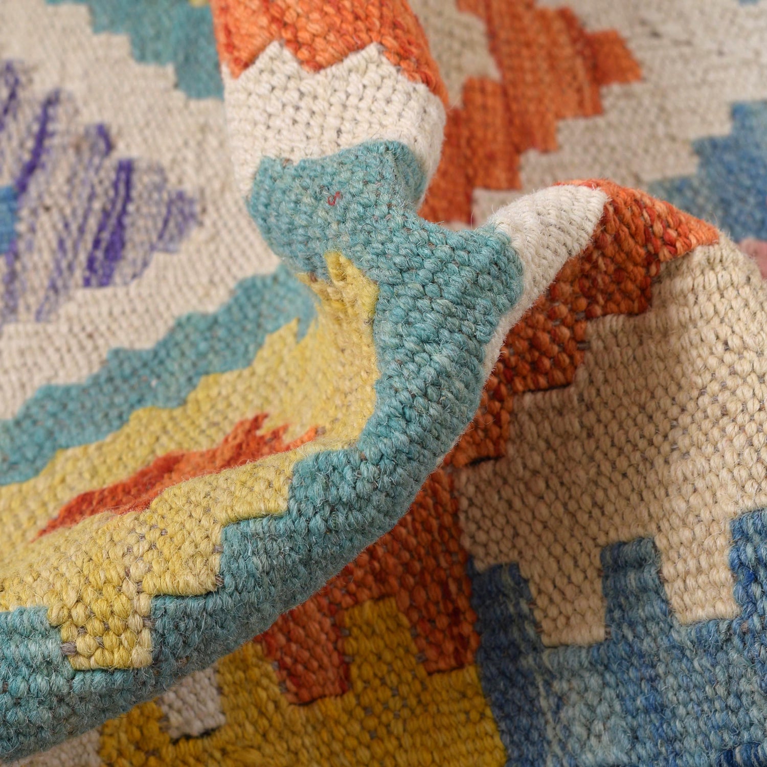 Hand Woven Wool Kelim Runner 2' 8" x 6' 9" ft / 81 x 205 cm - No. B30551