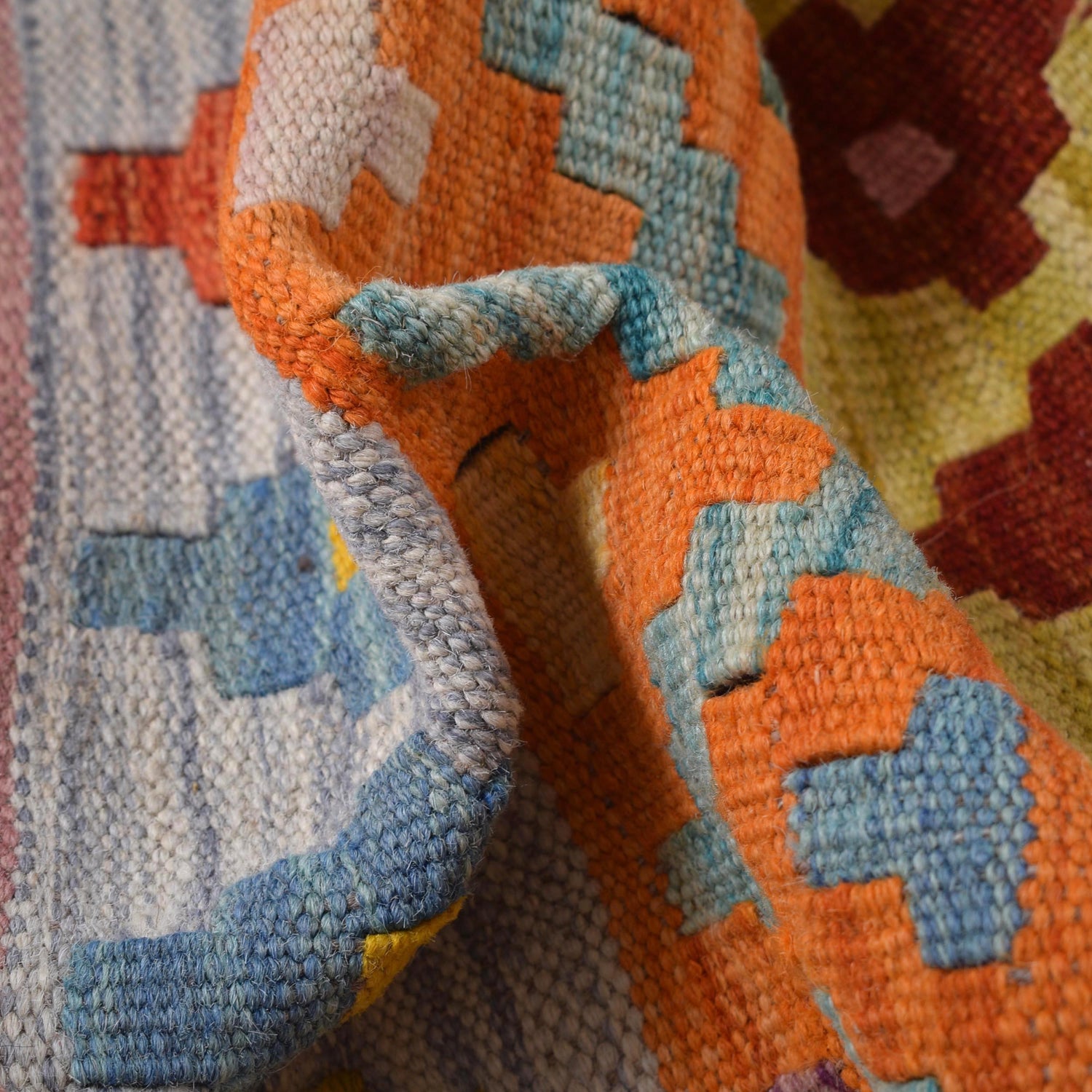 Medium Size Chobi Kilim 5' 9" x 8' 4" ft / 175 x 255 cm - No. B30568