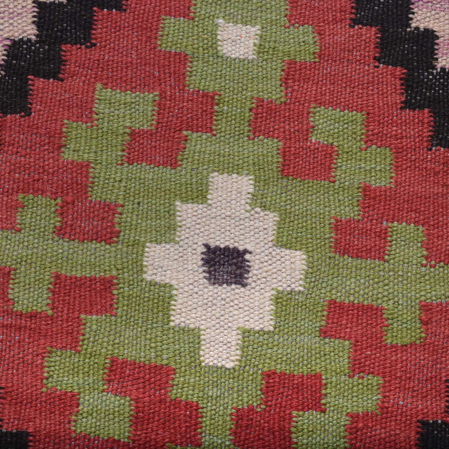 Short Kilim Runner 1' 7" x 4' 9" ft / 48 x 145 cm - No. B30616