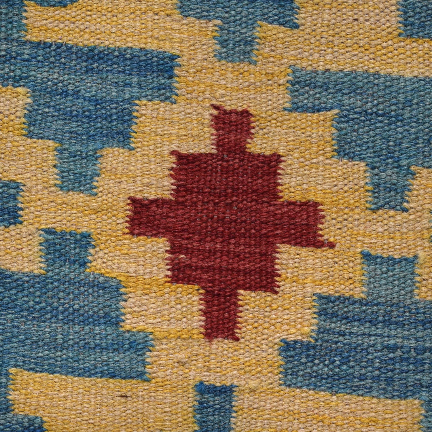 Short Kilim Runner 1' 8" x 4' 11" ft / 50 x 149 cm - No. B30622