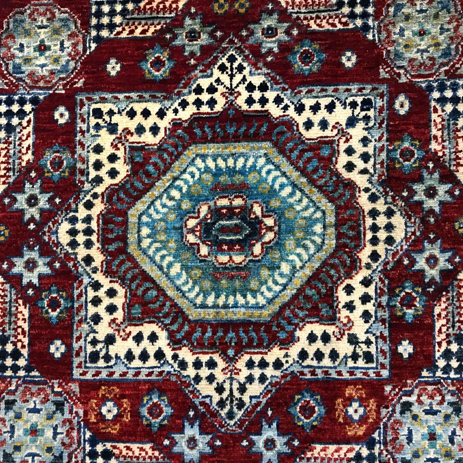 Red Color Mamluk Carpet 3' 3" x 4' 11" ft / 98 x 149 cm - No. B31298