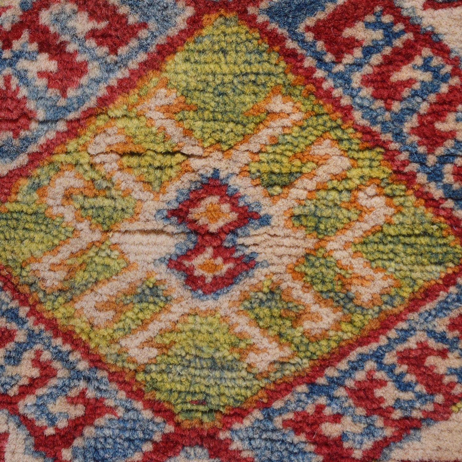 Hand Knotted Khurjeen Oriental Rug 4' 0" x 5' 9" ft / 123 x 174 cm - No. B33016