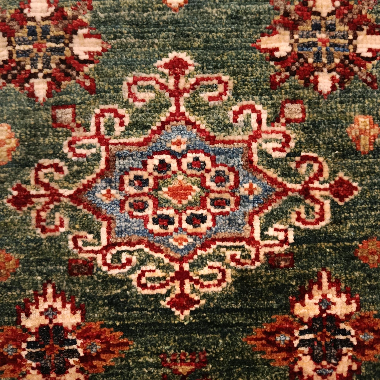 Premium Hand Knotted Kazak Runner Rug 2' 0" x 5' 9" ft / 61 x 174 cm - No. B33023