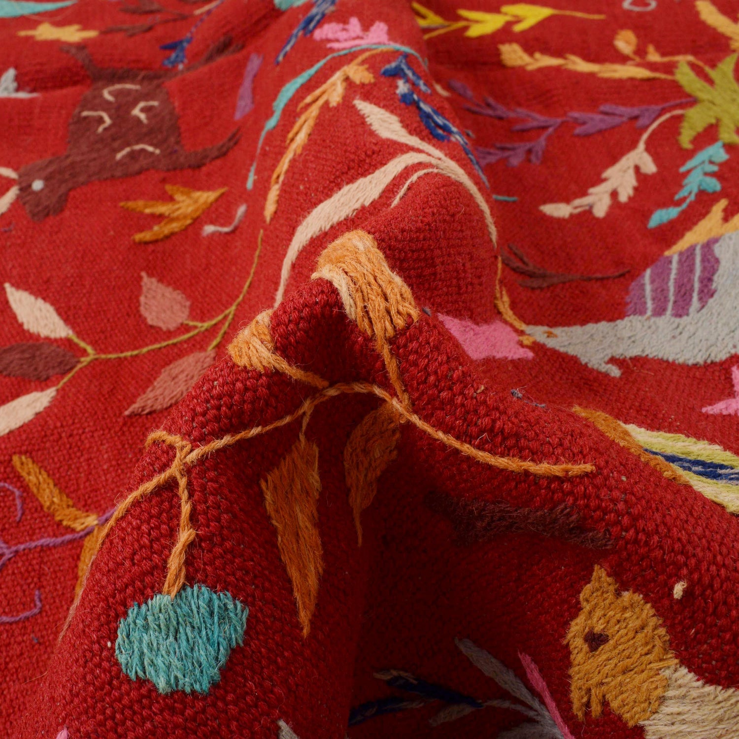 Pakistani Embroidery Kilim 5' 0" x 6' 11" ft / 153 x 210 cm - No. B34455