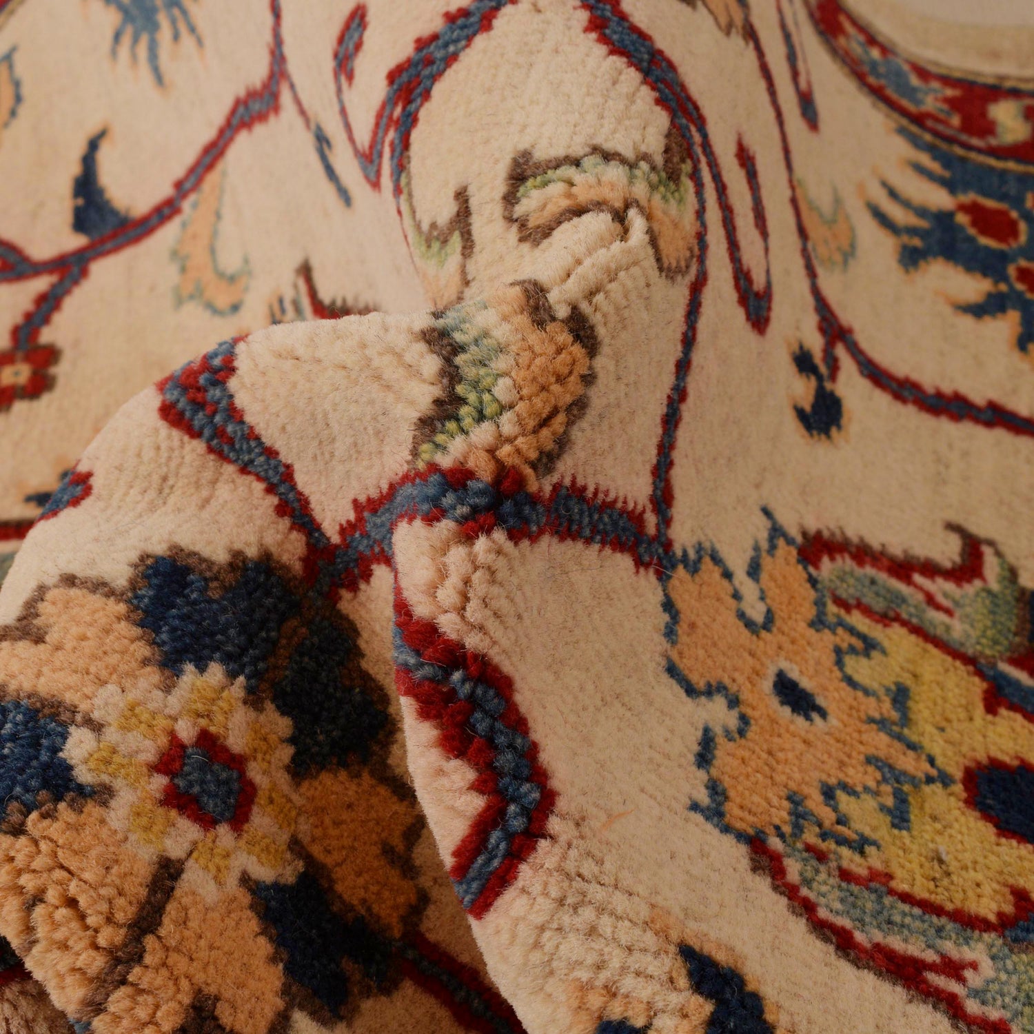 Oriental Kazak Rug 2' 7" x 4' 0" ft / 80 x 123 cm - No. B34671