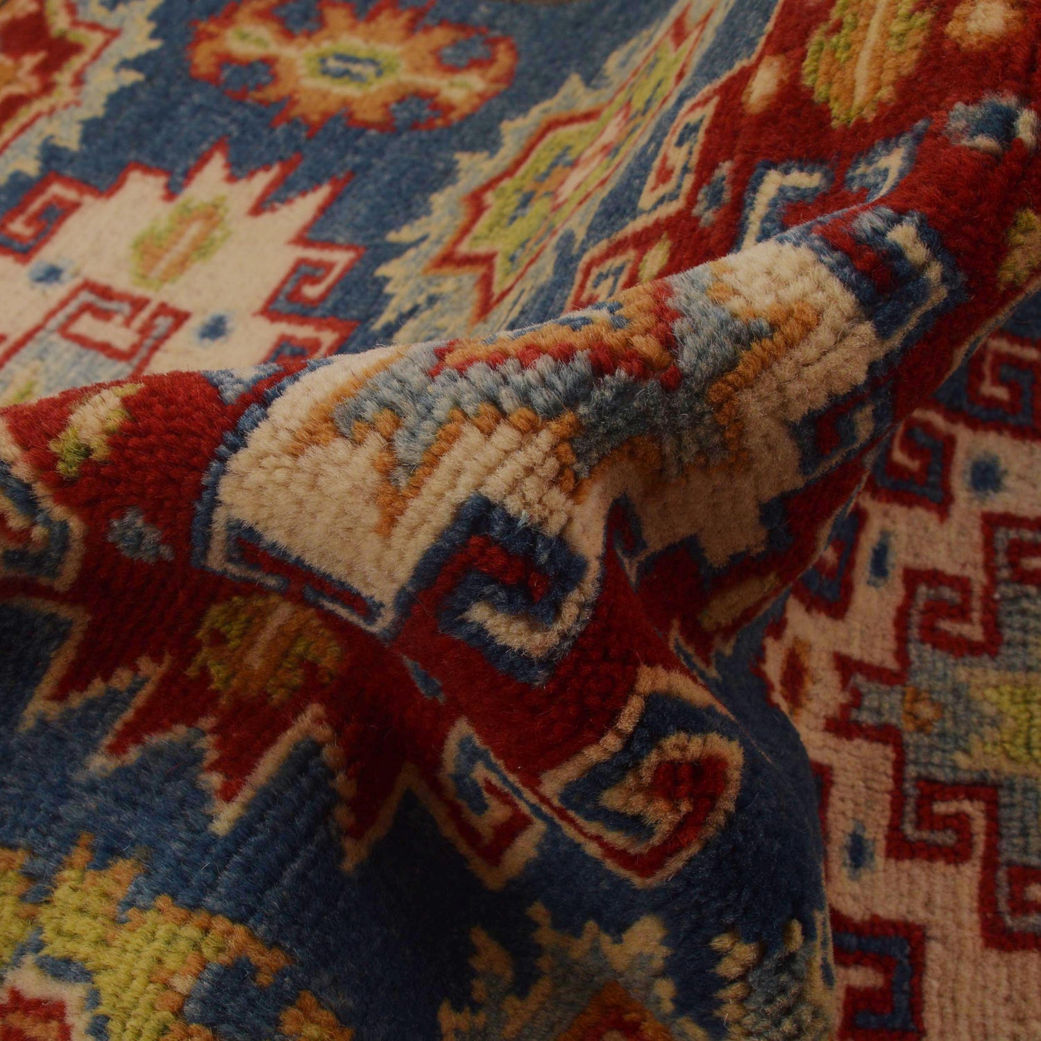 Hand knotted Kazak Carpet 2' 10" x 3' 9" ft / 86 x 115 cm - No. B34678