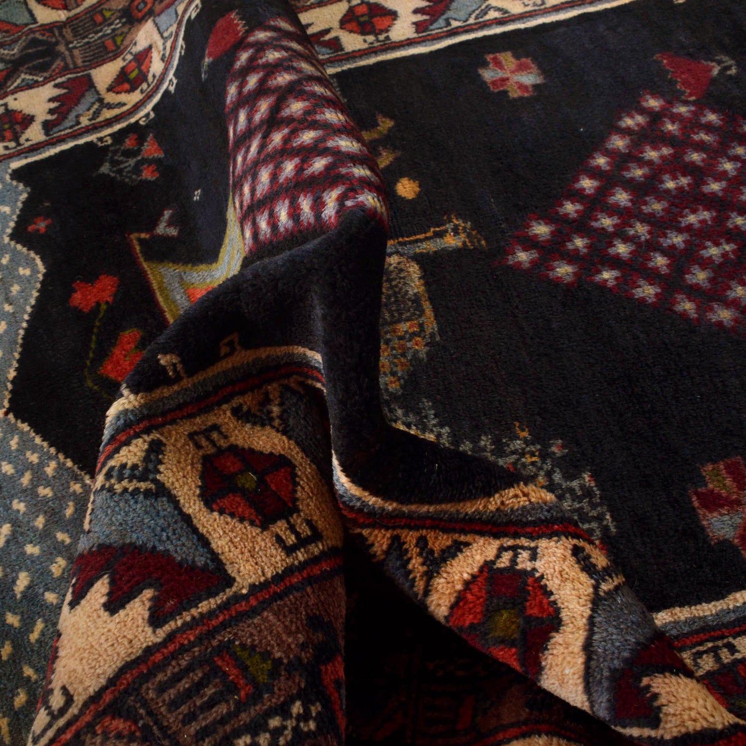 Handmade Picture Area Rug 3' 5" x 6' 0" ft / 105 x 183 cm - No. B35437