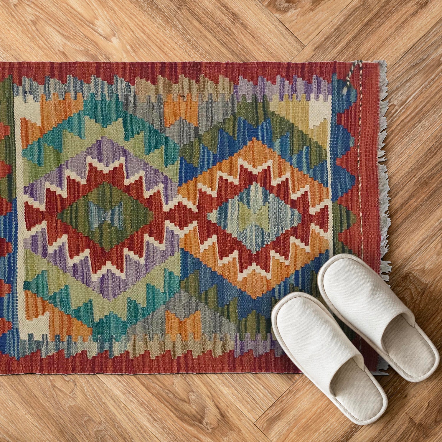 Handmade Turkish Design Wool Kilim 1' 8" x 2' 4" ft / 50 x 70 cm - No. B35596