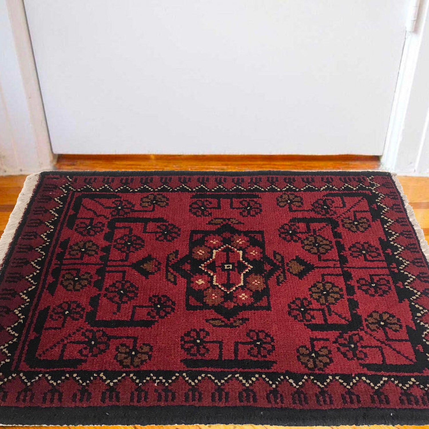 Handmade Floor Mat 1' 4" x 2' 0" ft / 41 x 60 cm - No. B35702