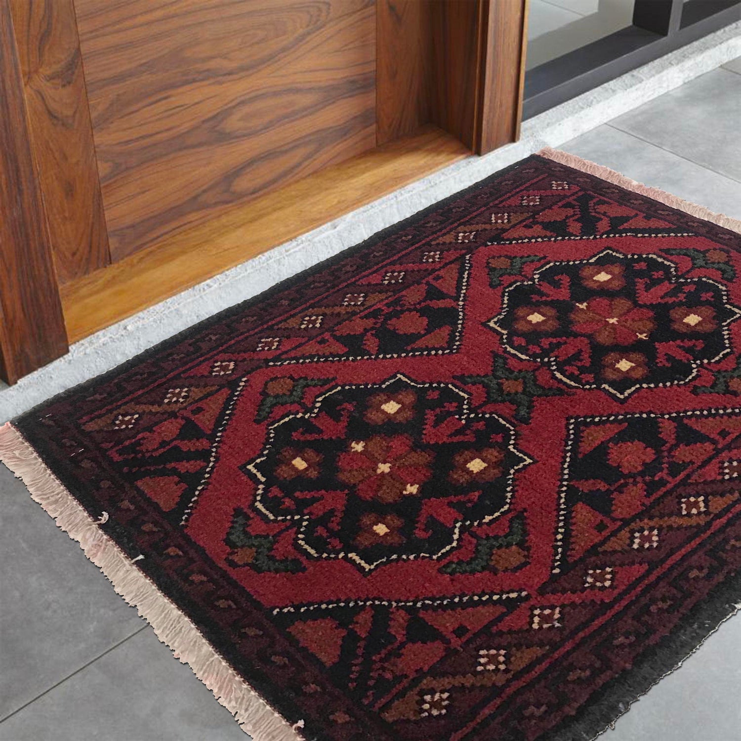 Handmade Foot Mat 1' 6" x 2' 0" ft / 45 x 60 cm - No. B35743