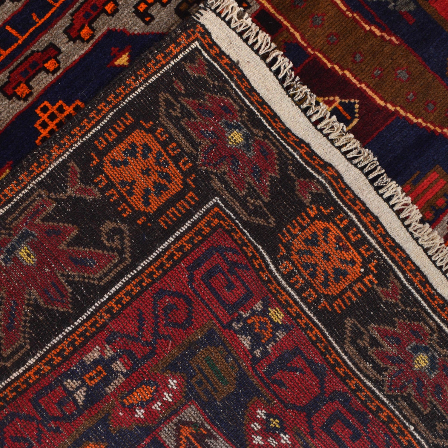 Handmade Pictorial Carpet 3' 11" x 6' 8" ft / 120 x 202 cm - No. G20381