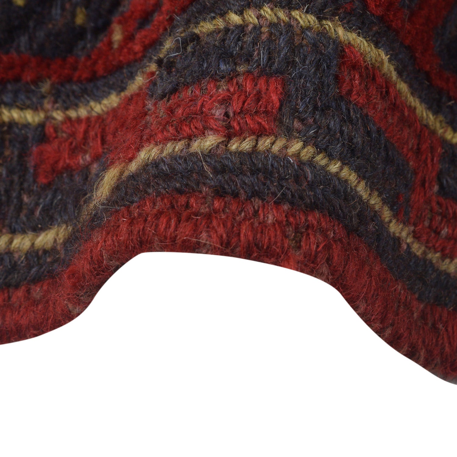 Traditional Mashwani Carpet 4' 6" x 5' 10" ft / 138 x 178 cm - No. G23710