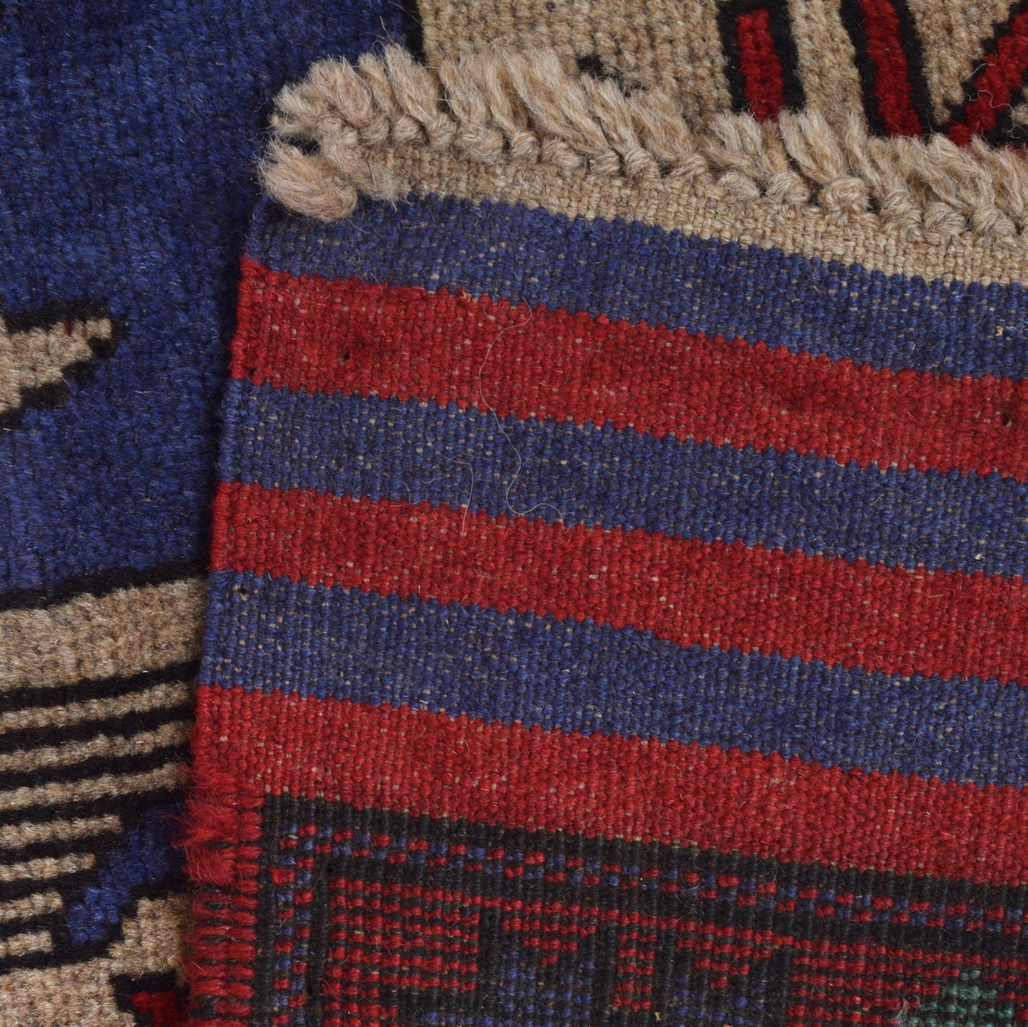 Hand Made Animal Pictorial Area Carpet 4' 6" x 6' 0" ft / 138 x 184 cm - No. G23726