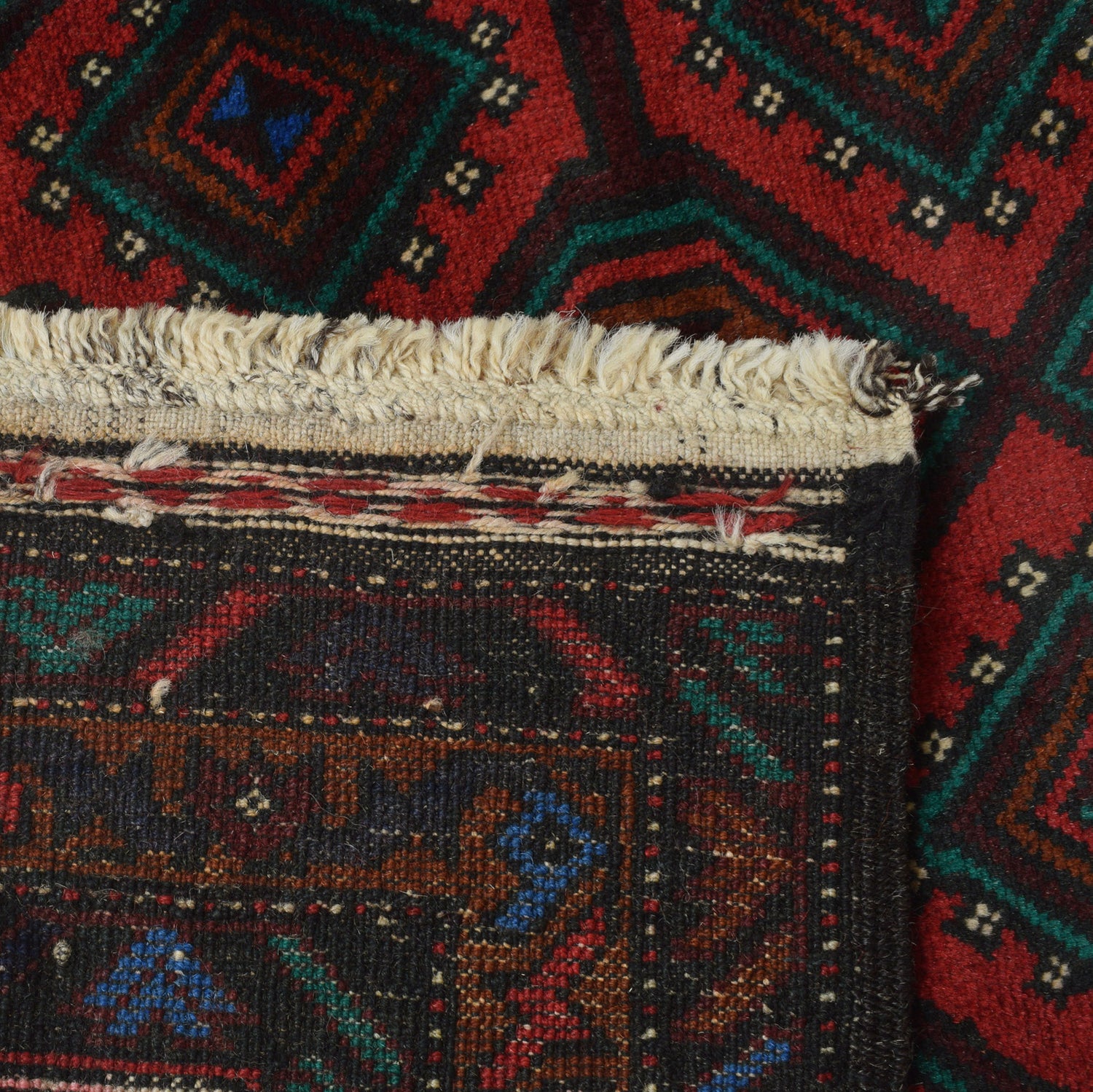 Traditional Baloch Rug 3' 10" x 6' 0" ft / 117 x 183 cm - No. G23786