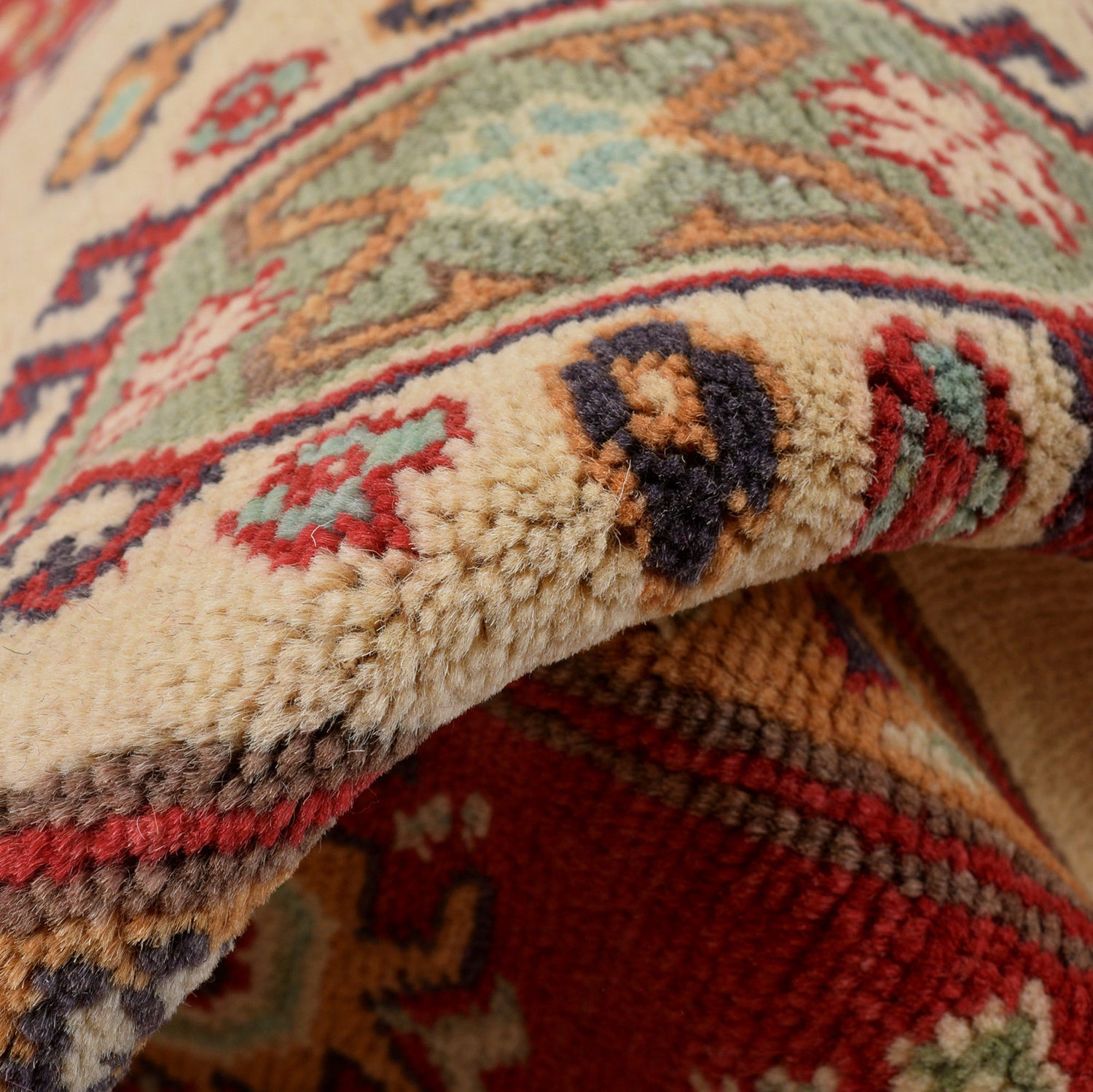 Oriental Kazak Rug 4' 11" x 6' 6" ft / 150 x 197 cm - No. G24127