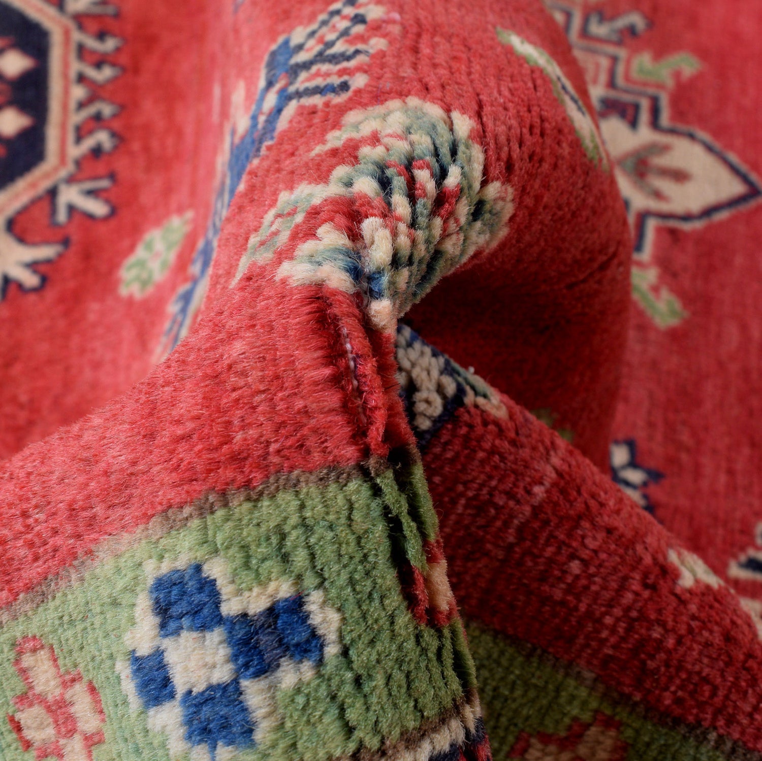 Hand Knotted Kazak Oriental Rug 4' 11" x 6' 8" ft / 150 x 204 cm - No. G24289