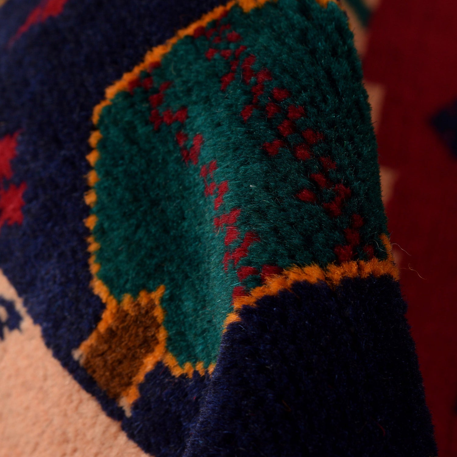 Handmade Picture Area Rug 3' 0" x 4' 2" ft / 91 x 128 cm - No. G24426