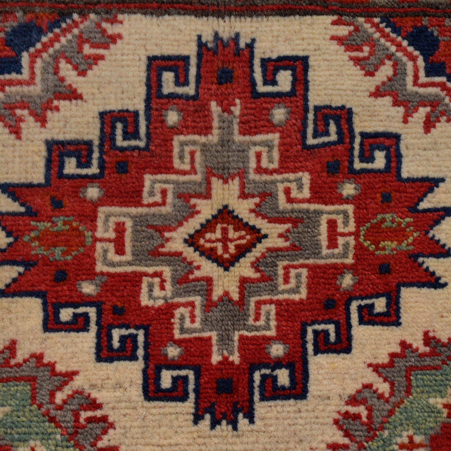 Hand knotted Kazak Rugs 2' 11" x 3' 11" ft / 88 x 120 cm - No. G25249