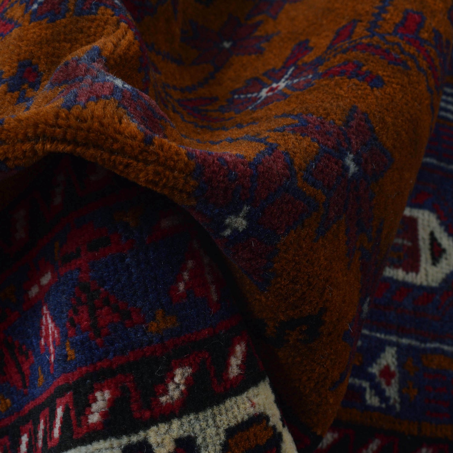 Muslim Prayer Rug 2' 10" x 4' 4" ft / 86 x 132 cm - No. G25255