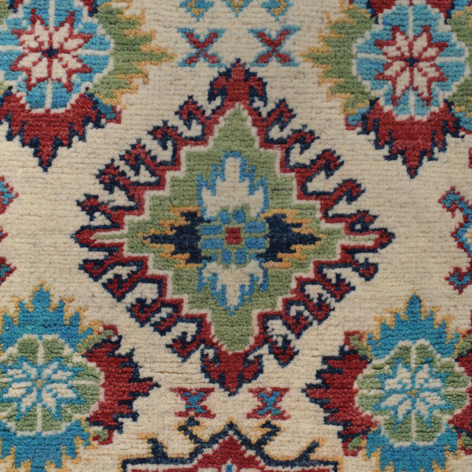 Oriental Kazak Rug 4' 11" x 7' 1" ft / 150 x 217 cm - No. G25256