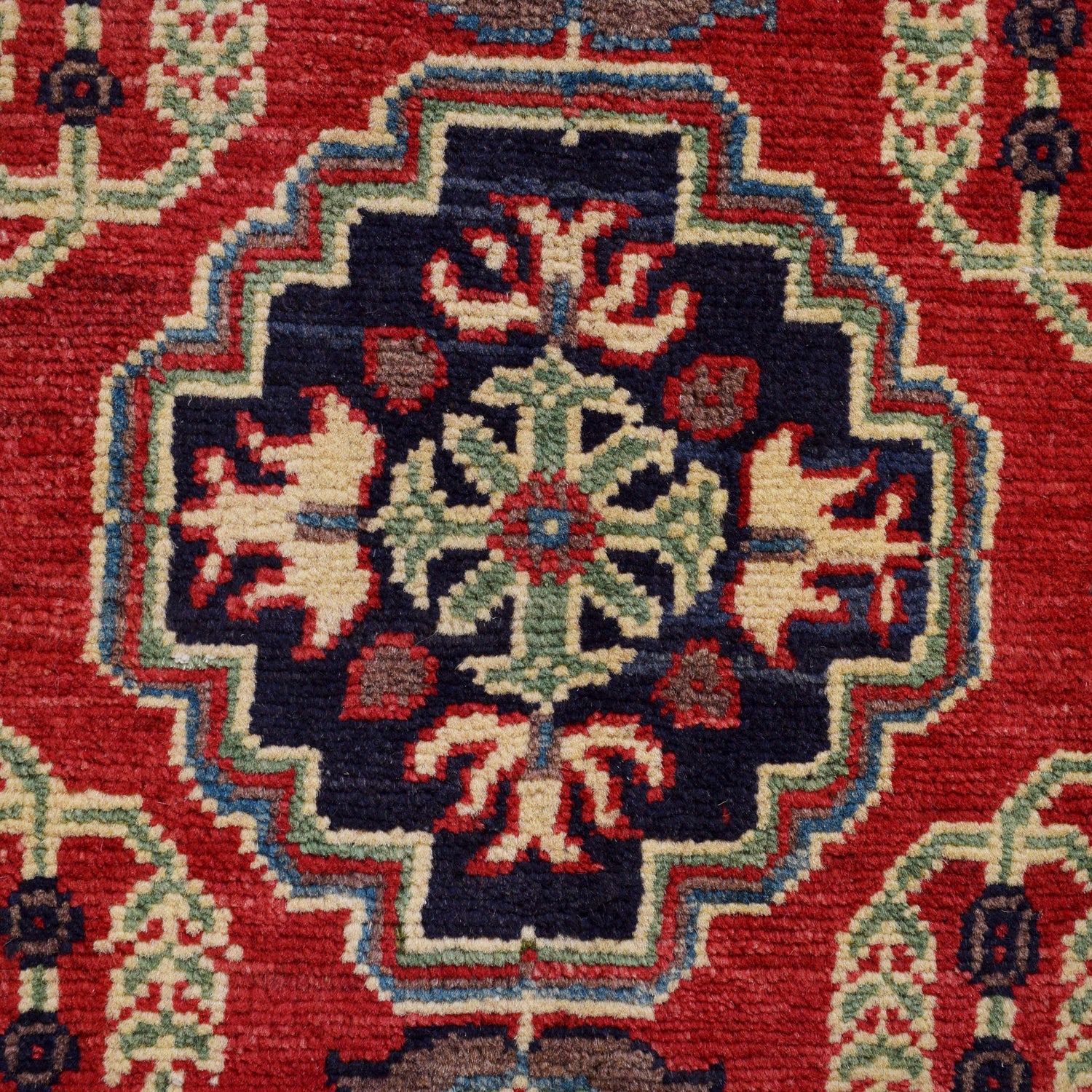Oriental Kazak Rug 2' 8" x 4' 1" ft / 82 x 124 cm - No. G25875