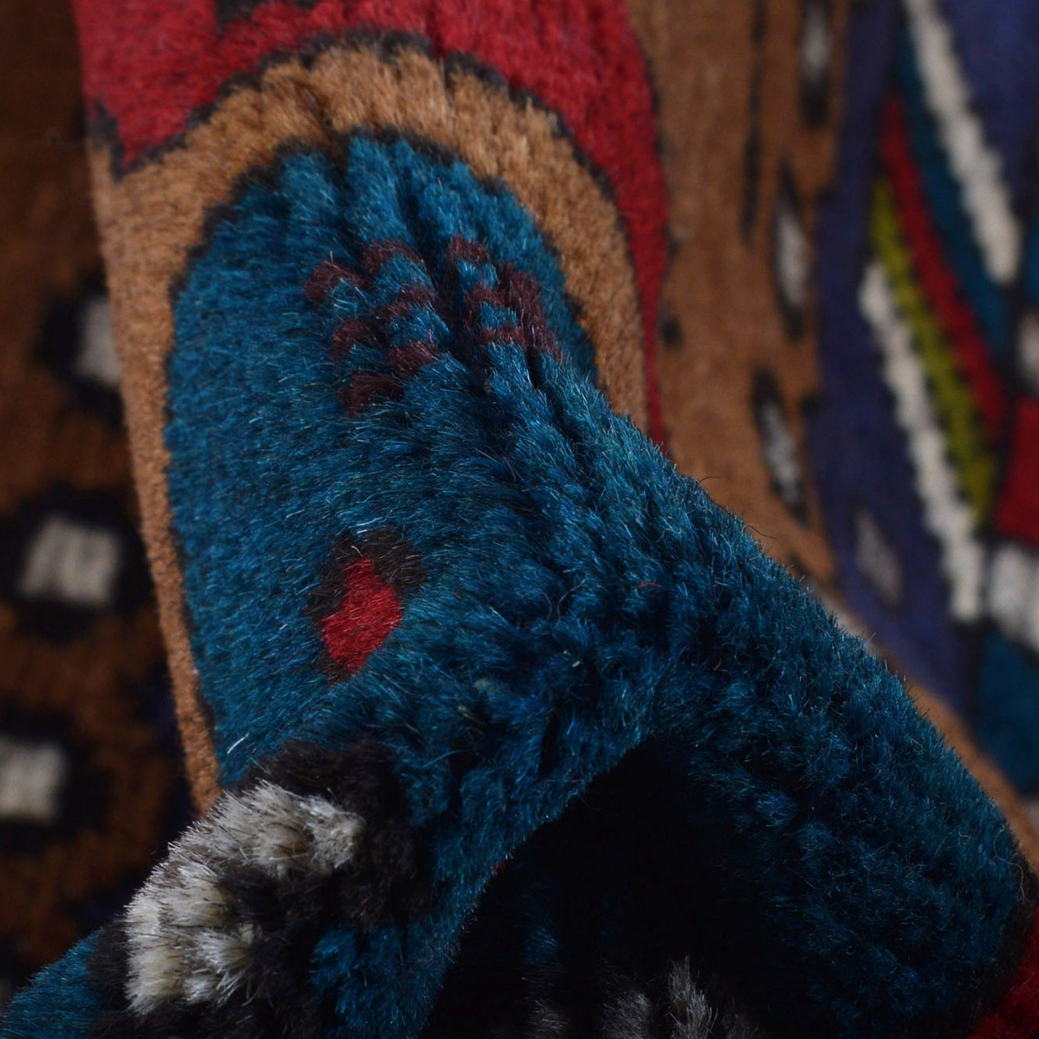 Afghan War Rug – Military Design 3' 2" x 4' 4" ft / 97 x 133 cm - No. G25897