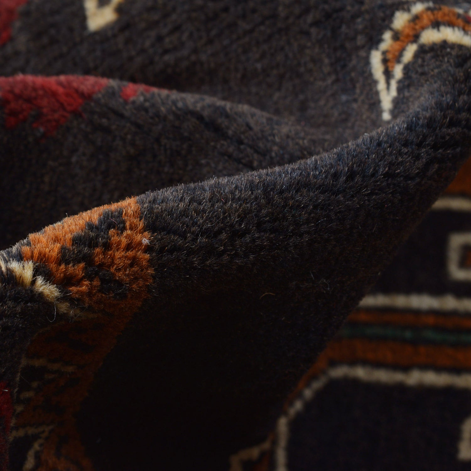 Hand Knotted Baluchi Rug 4' 1" x 6' 2" ft / 124 x 189 cm - No. G26676