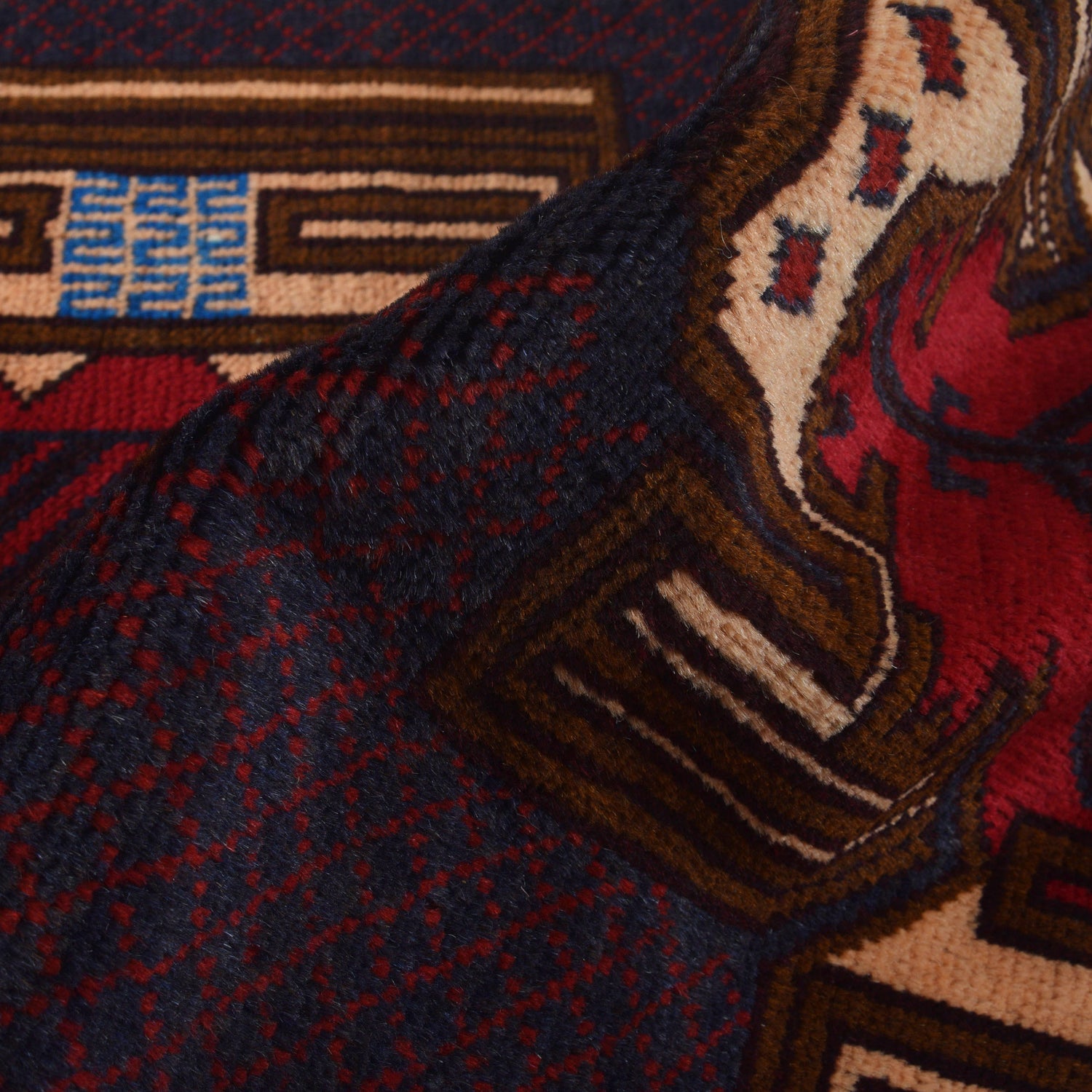 Baluch Small Size Rug 2' 10" x 4' 8" ft / 85 x 141 cm - No. G26987