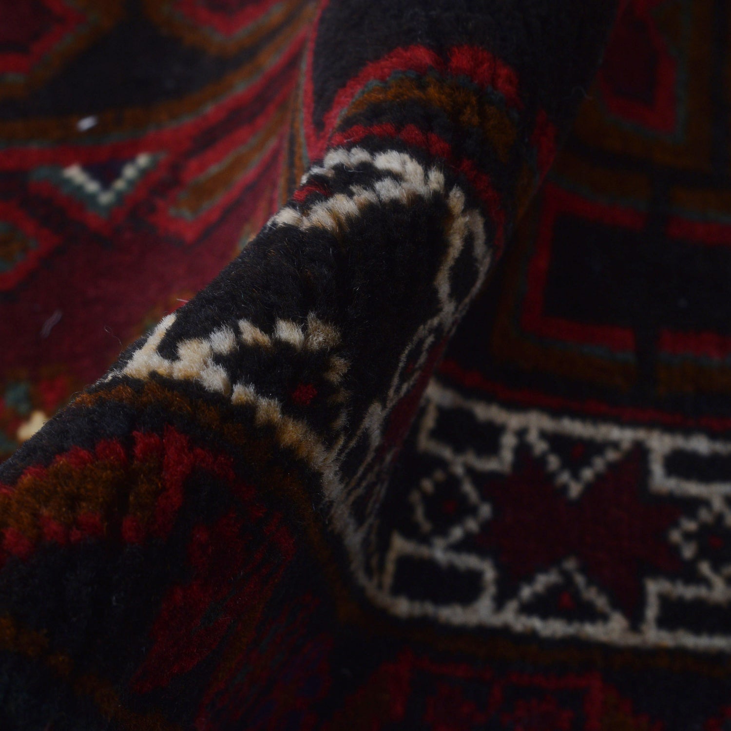 Small Prayer Carpet 3' 1" x 4' 11" ft / 95 x 150 cm - G27048