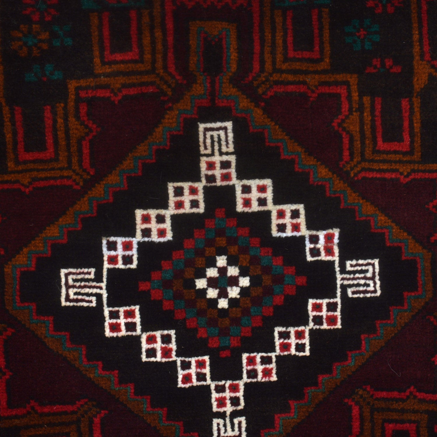 Traditional Baloch Carpet 3' 1" x 4' 8" ft / 94 x 143 cm - No. G27049