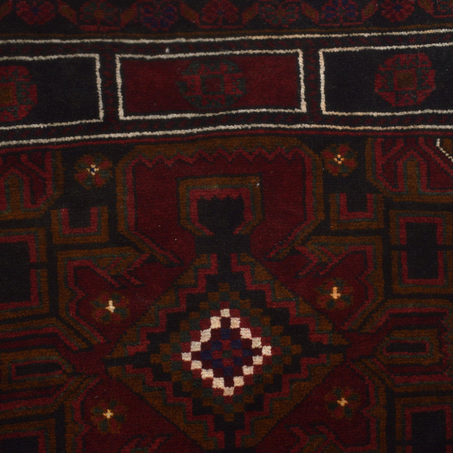 Small Prayer Carpet 2' 11" x 4' 9" ft / 88 x 146 cm - G27053