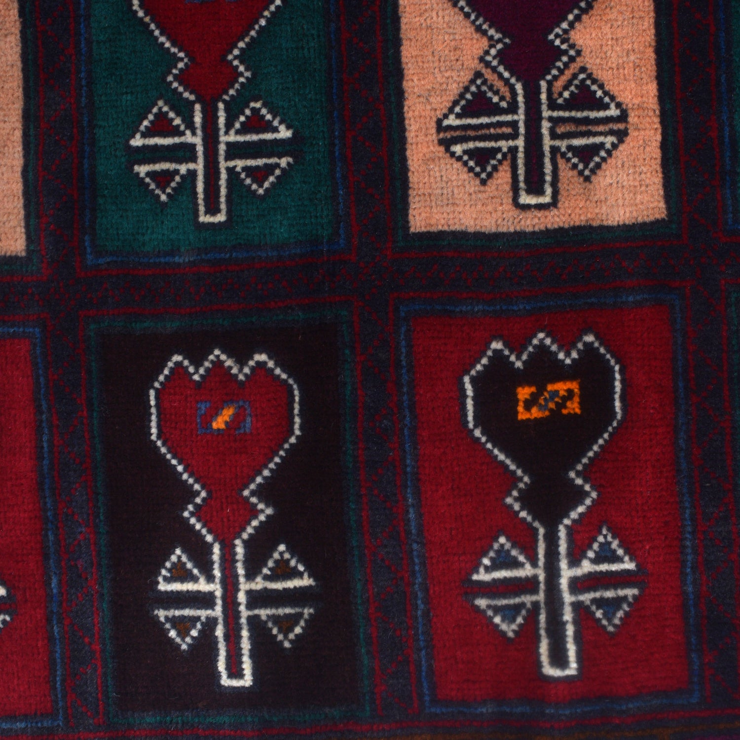 Hand Knotted Baluchi Rug 3' 2" x 4' 5" ft / 97 x 135 cm - No. G27056