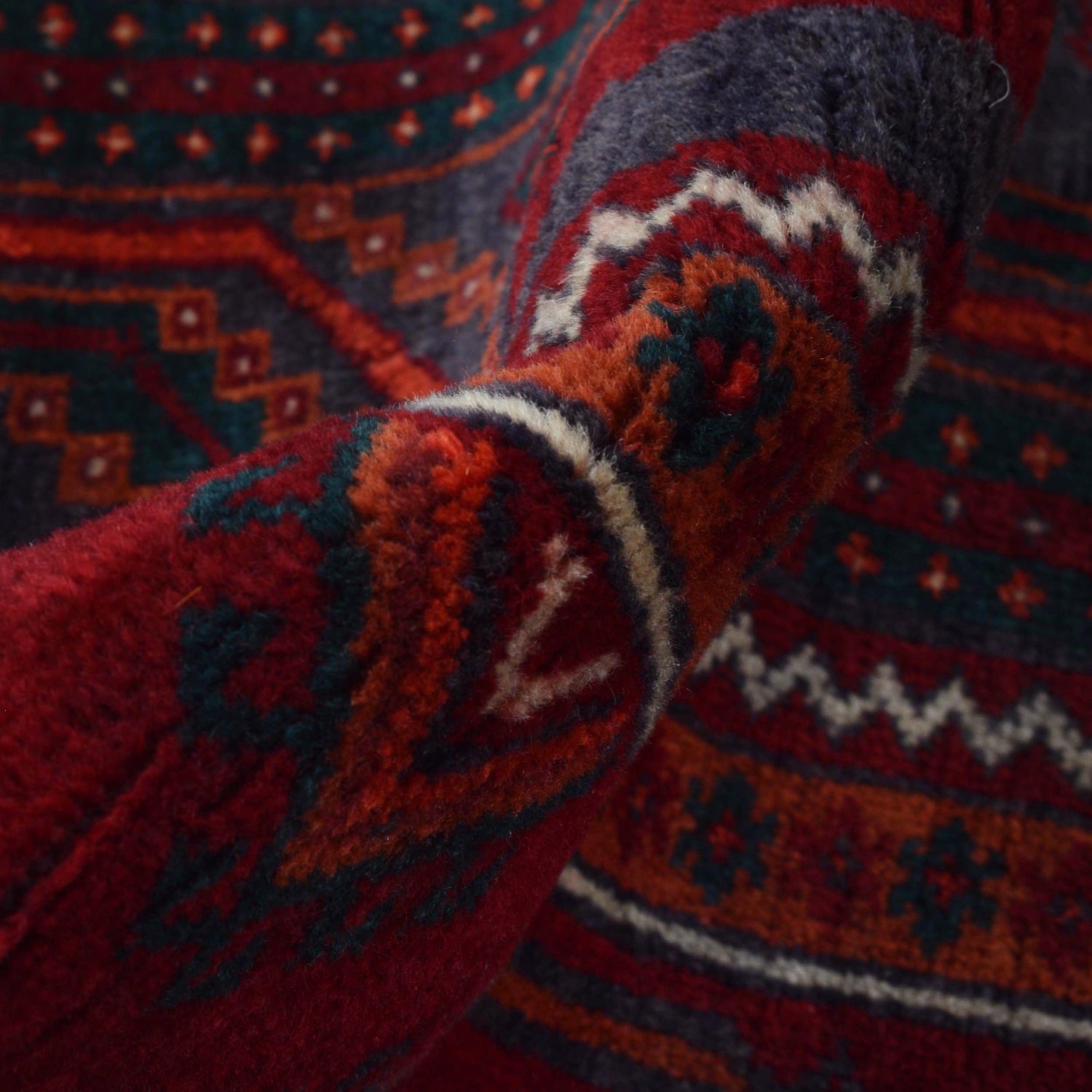 Traditional Baloch Rug 3' 10" x 9' 8" ft / 118 x 294 cm - No. G29027