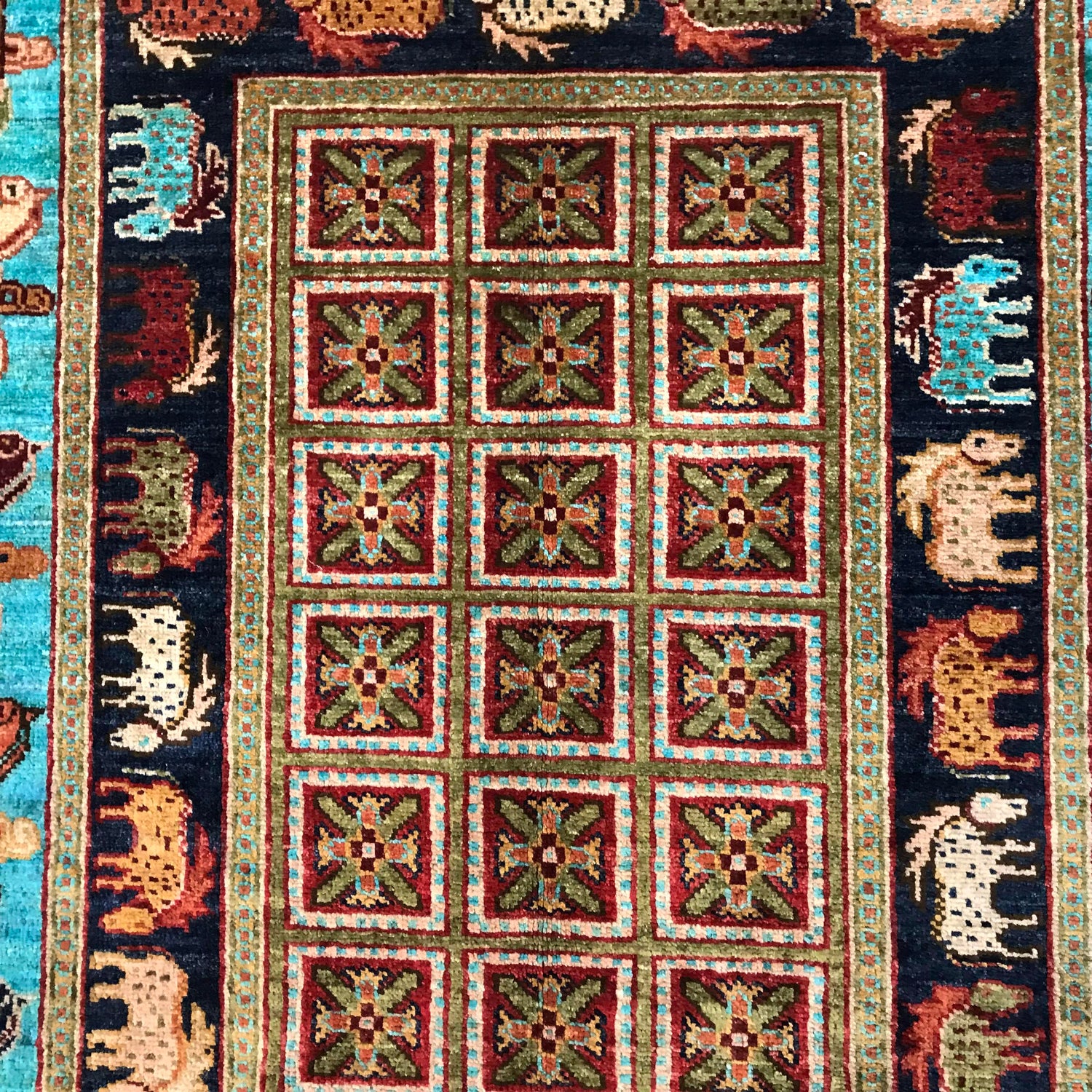 Luxury Shikargah Carpet 4' 0" x 6' 0" ft / 123 x 183 cm - No. G31159