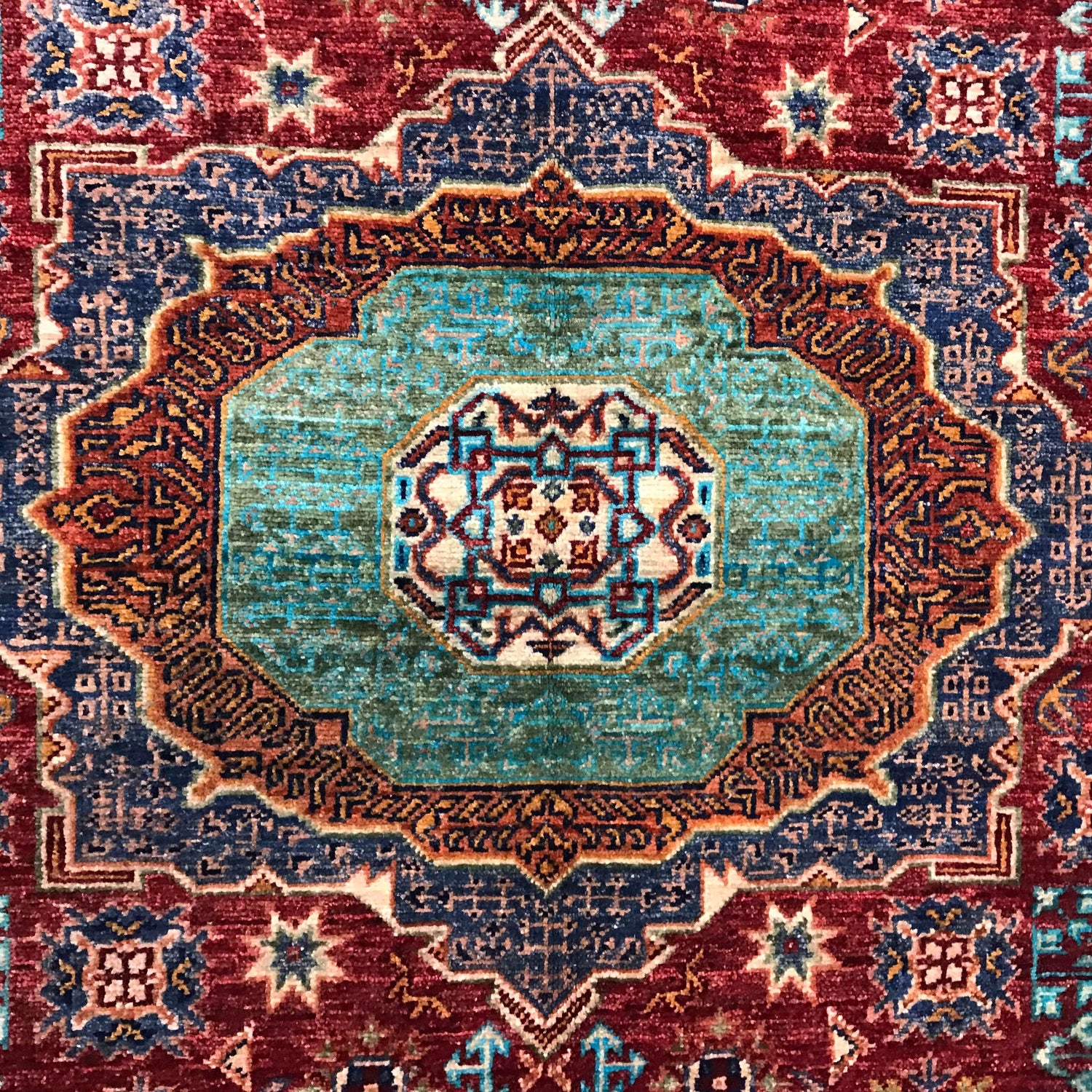 Red Color Mamluk Carpet 3' 11" x 4' 8" ft / 120 x 142 cm - No. G31198