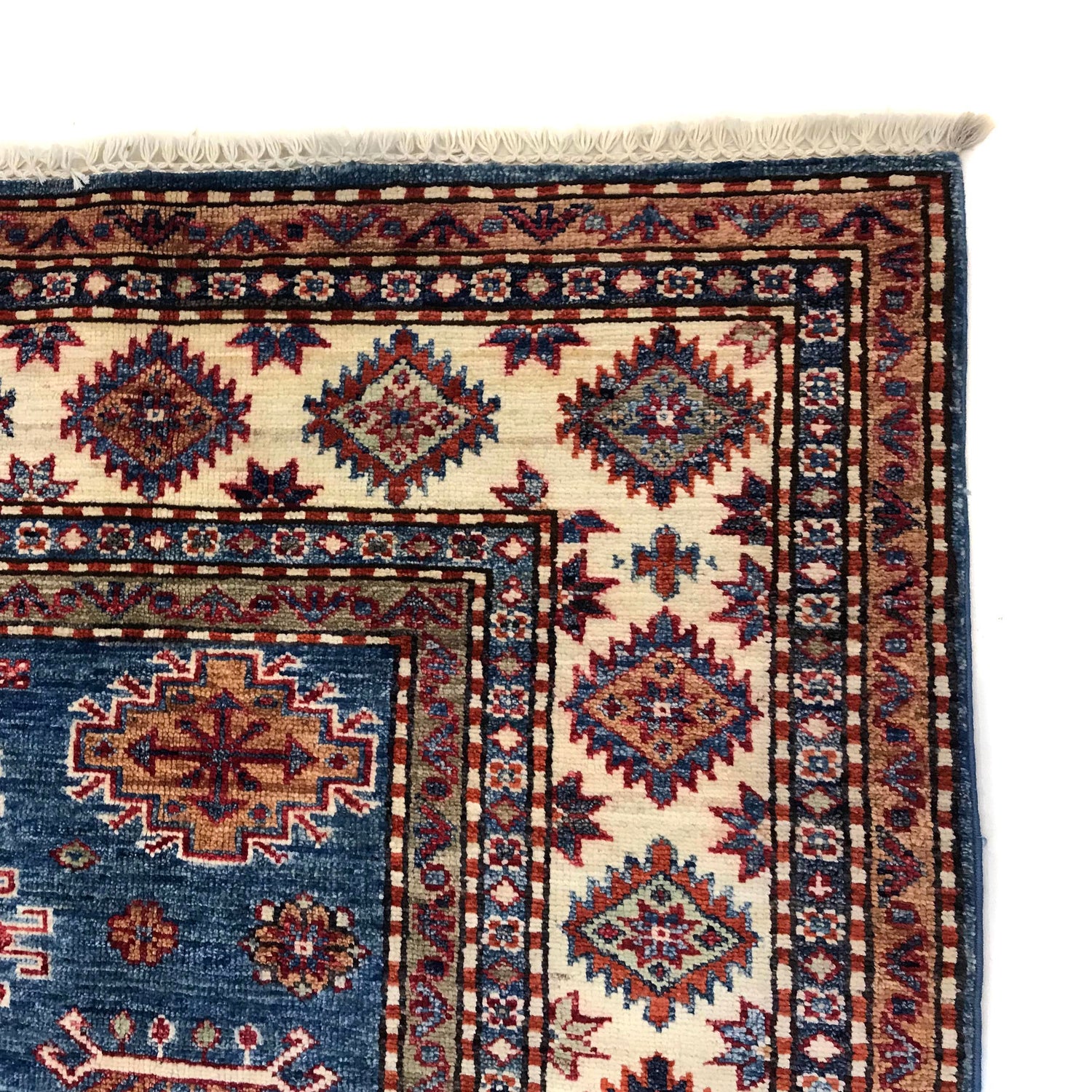 High-Quality Kazak Area Rug 5' 5" x 7' 9" ft / 164 x 237 cm - No. G31205