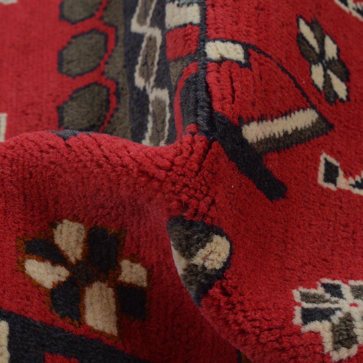 Authentic Afghan War Area Rug 2' 7" x 4' 2" ft / 79 x 126 cm - No. G31627