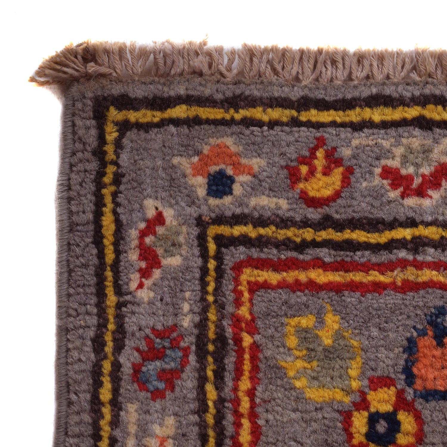 Handmade Kazak Area Rug 4' 0" x 5' 11" ft / 121 x 180 cm - No. G34002