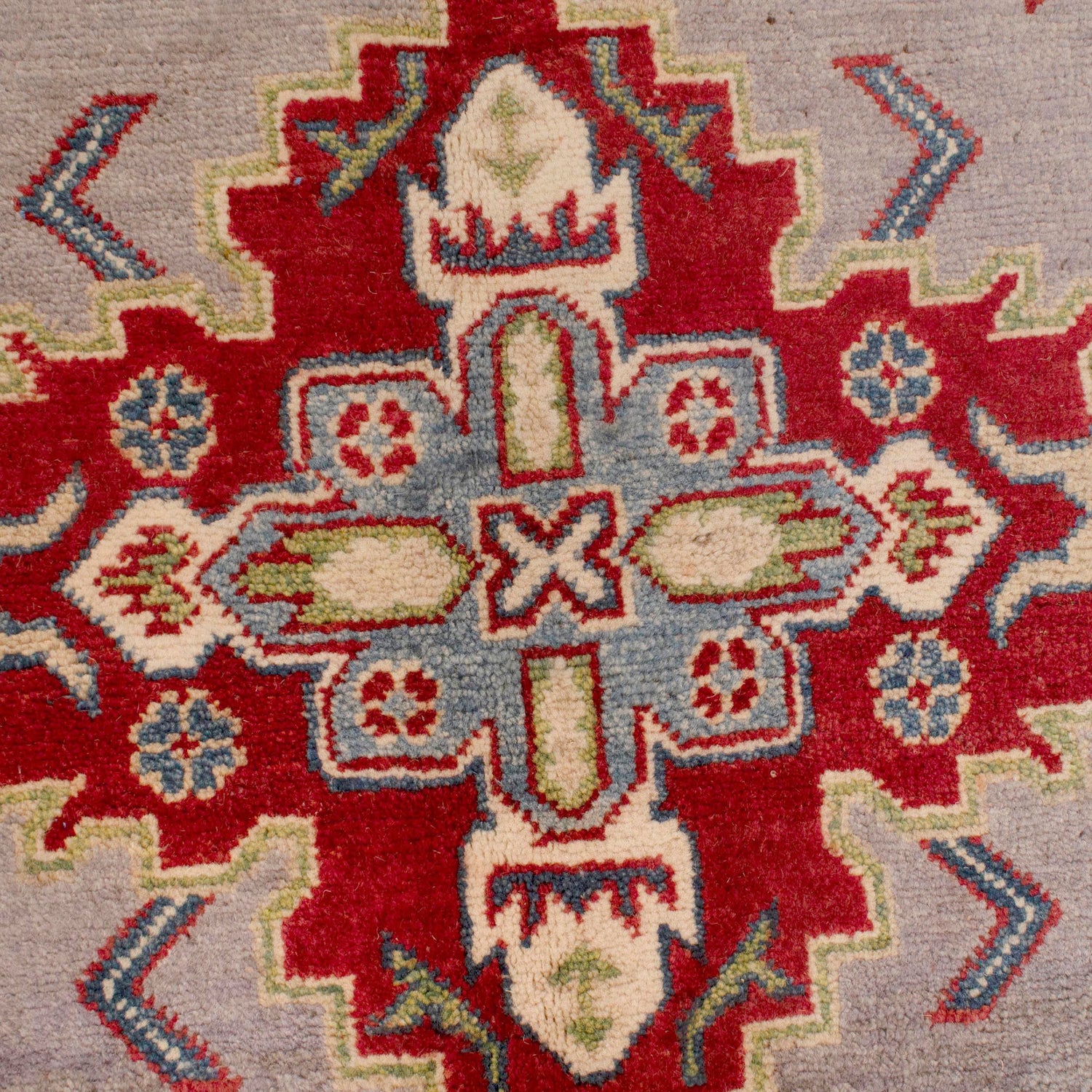 Hand Knotted Kazak Oriental Rug 5' 0" x 6' 7" ft / 152 x 201 cm - No. G34024