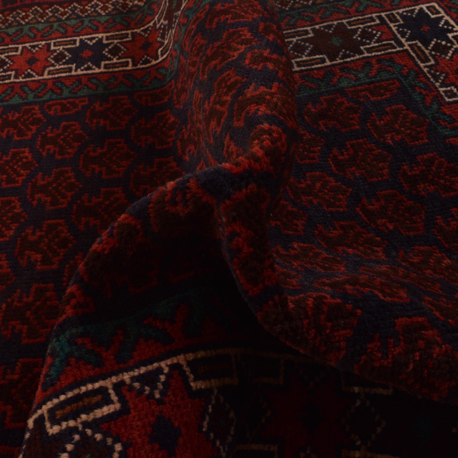 Small Prayer Carpet 3' 0" x 5' 5" ft / 92 x 165 cm - G35173