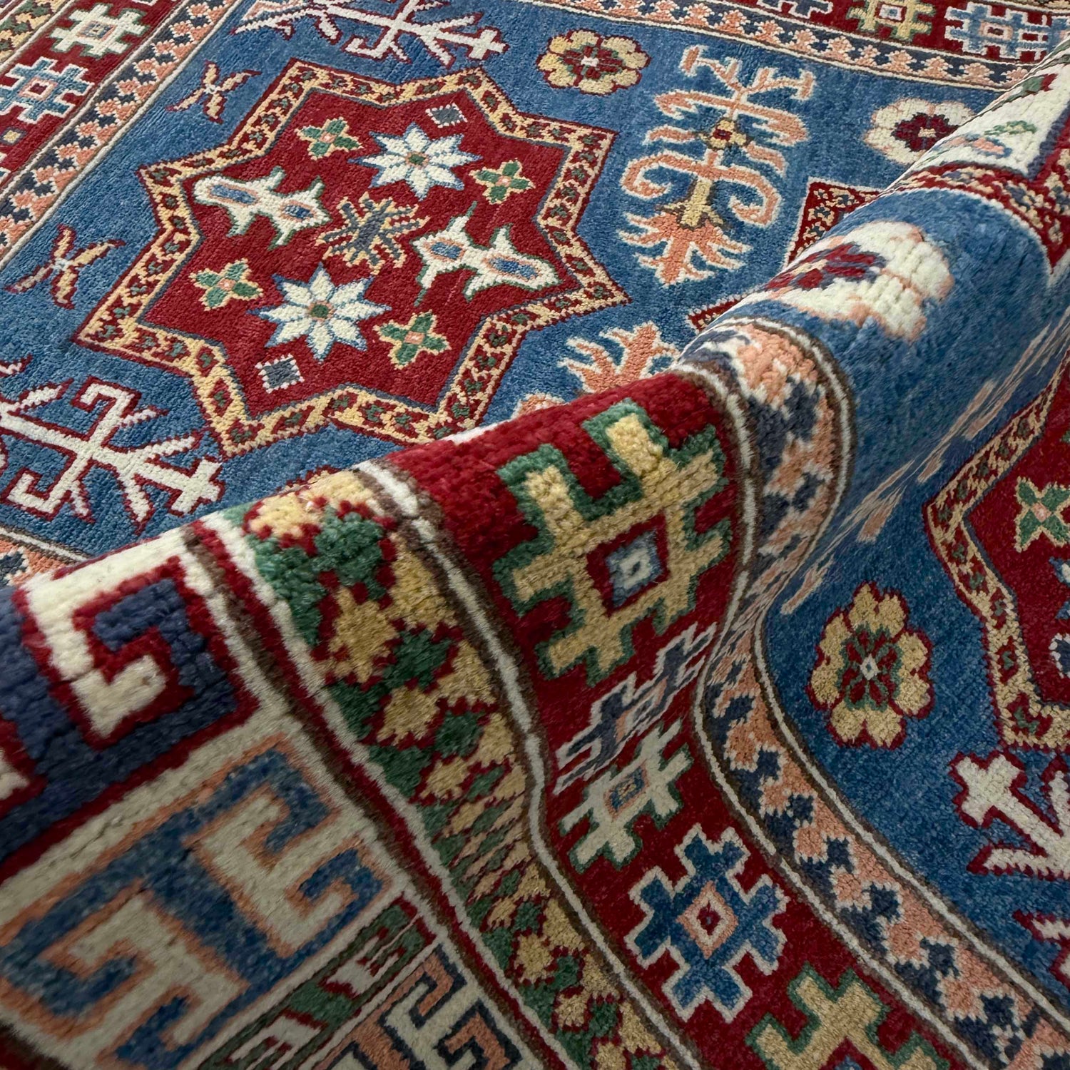 Hand knotted Kazak Rugs 4' 0" x 6' 6" ft / 123 x 198 cm - No. G37575