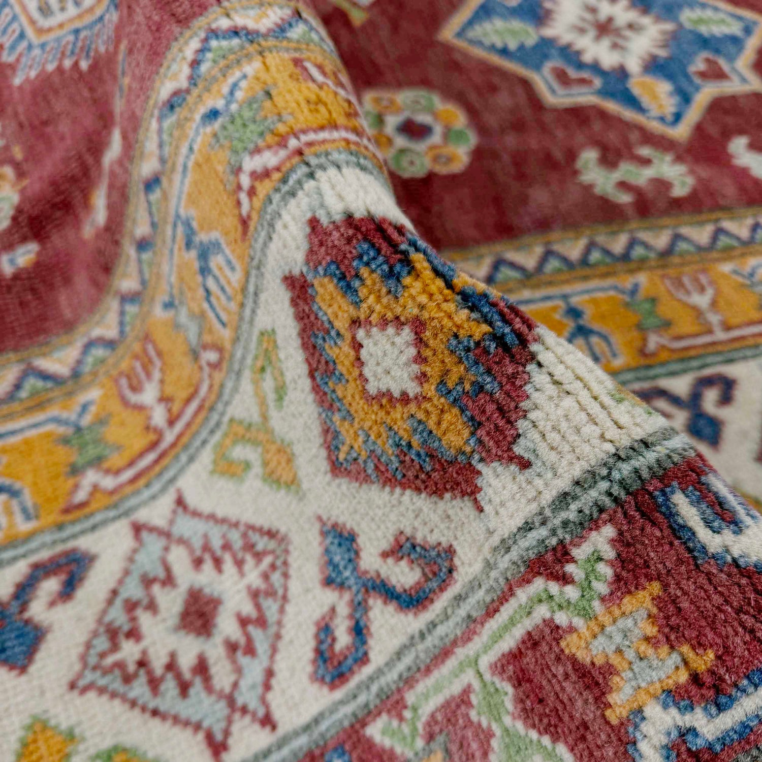 Handmade Kazak Area Rug 6' 7" x 9' 11" ft / 200 x 302 cm - No. G37578