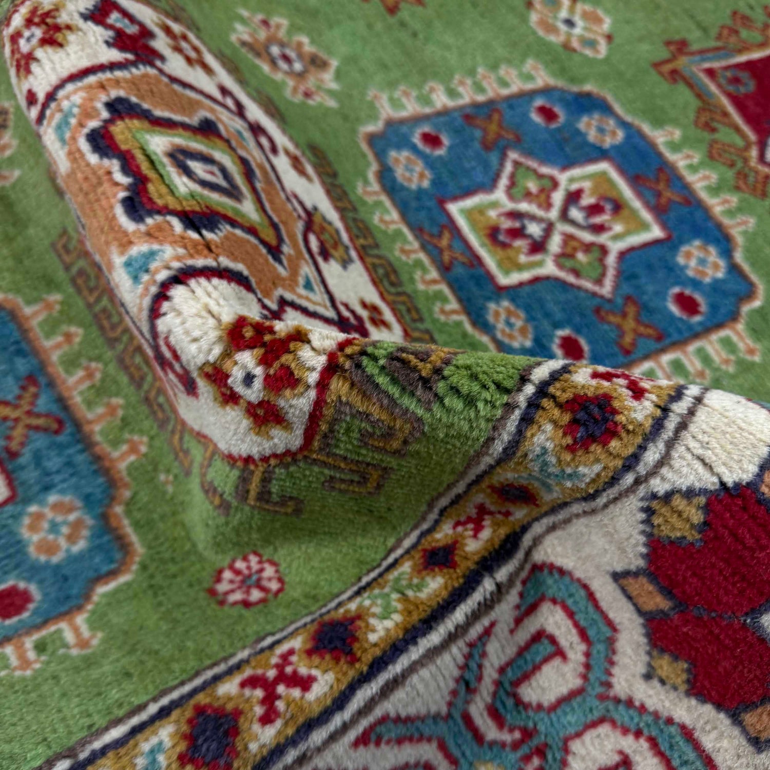 Green Color Kazak Rug 4' 11" x 6' 4" ft / 149 x 194 cm - No. G37583