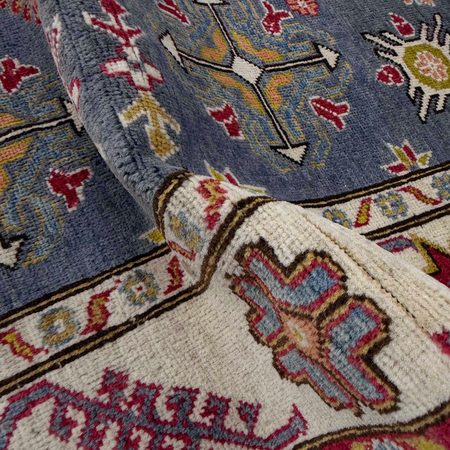 Hand Knotted Kazak Oriental Rug 4' 9" x 6' 11" ft / 146 x 210 cm - No. G37585