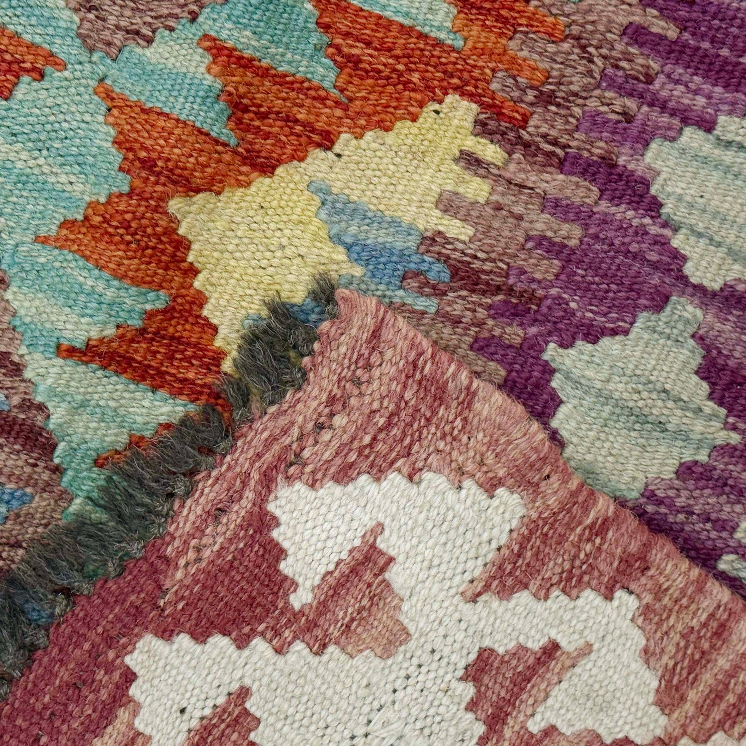 Hand Woven Wool Kelim 4' 9" x 6' 4" ft / 146 x 194 cm - No. G38895