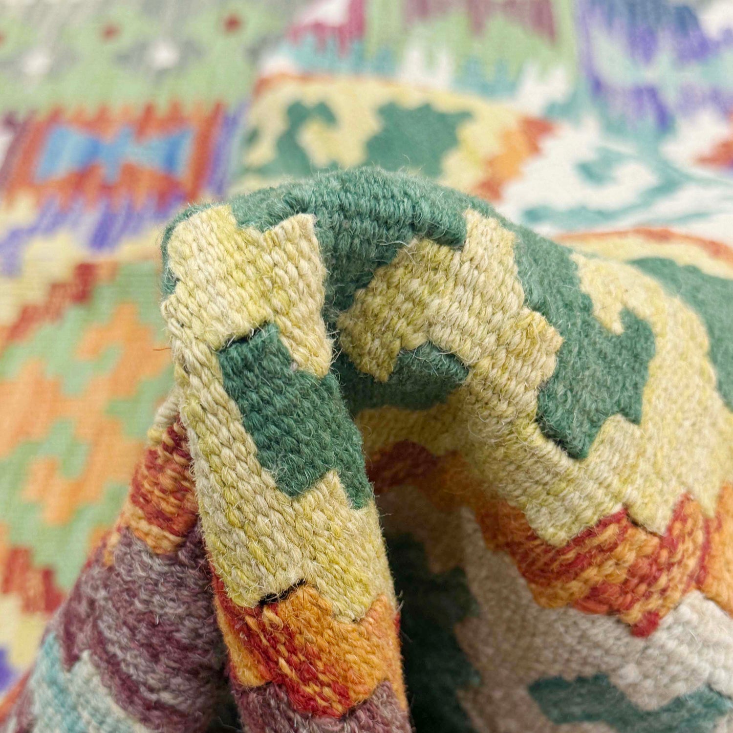 Hand Knotted Flatweave Kilim 4' 10" x 6' 7" ft / 148 x 200 cm - No. G38927
