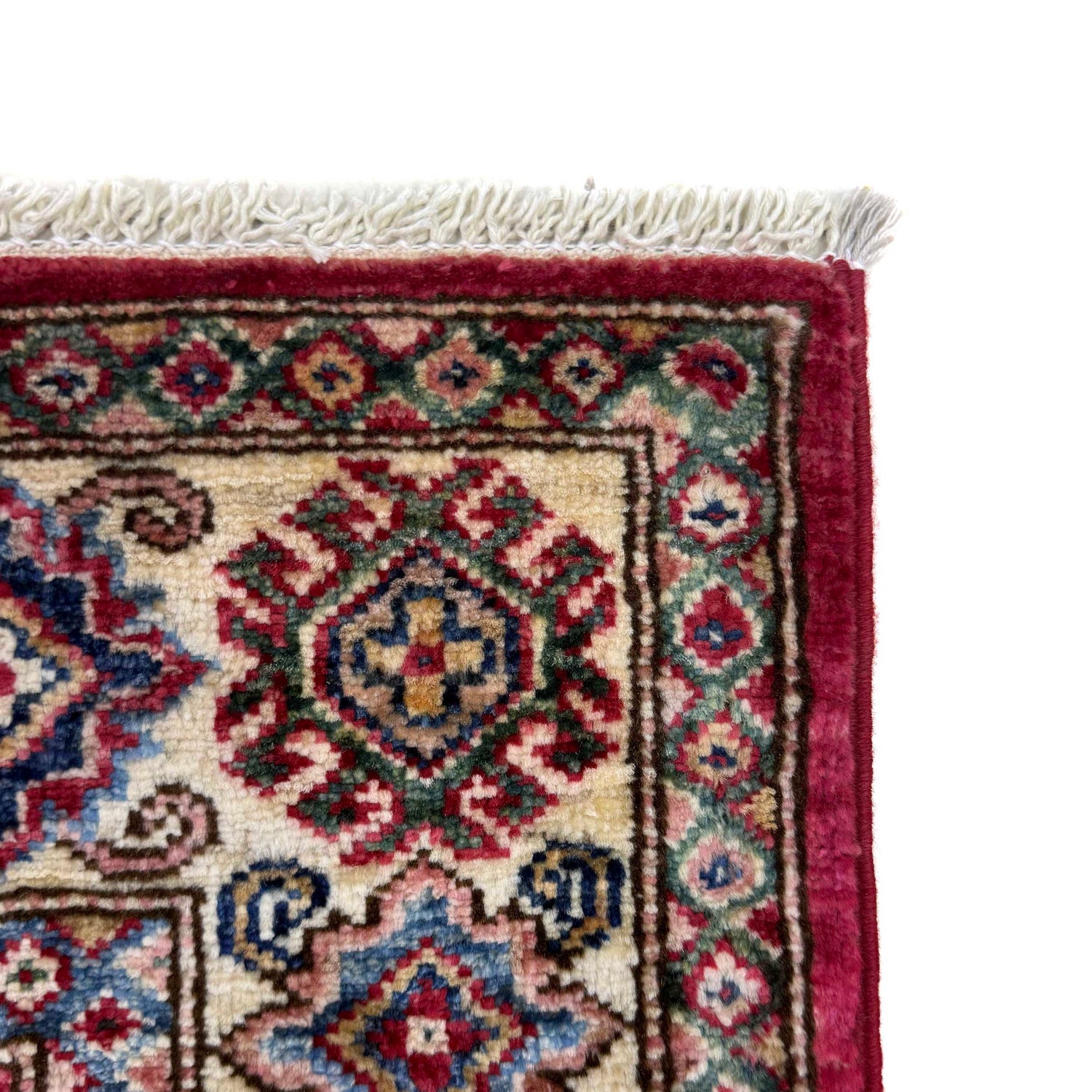 High-Quality Kazak Area Rug 4' 0" x 5' 10" ft / 122 x 178 cm - No. G39610